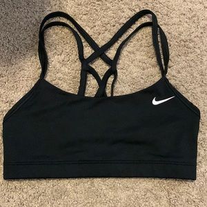 black nike sports bra size small